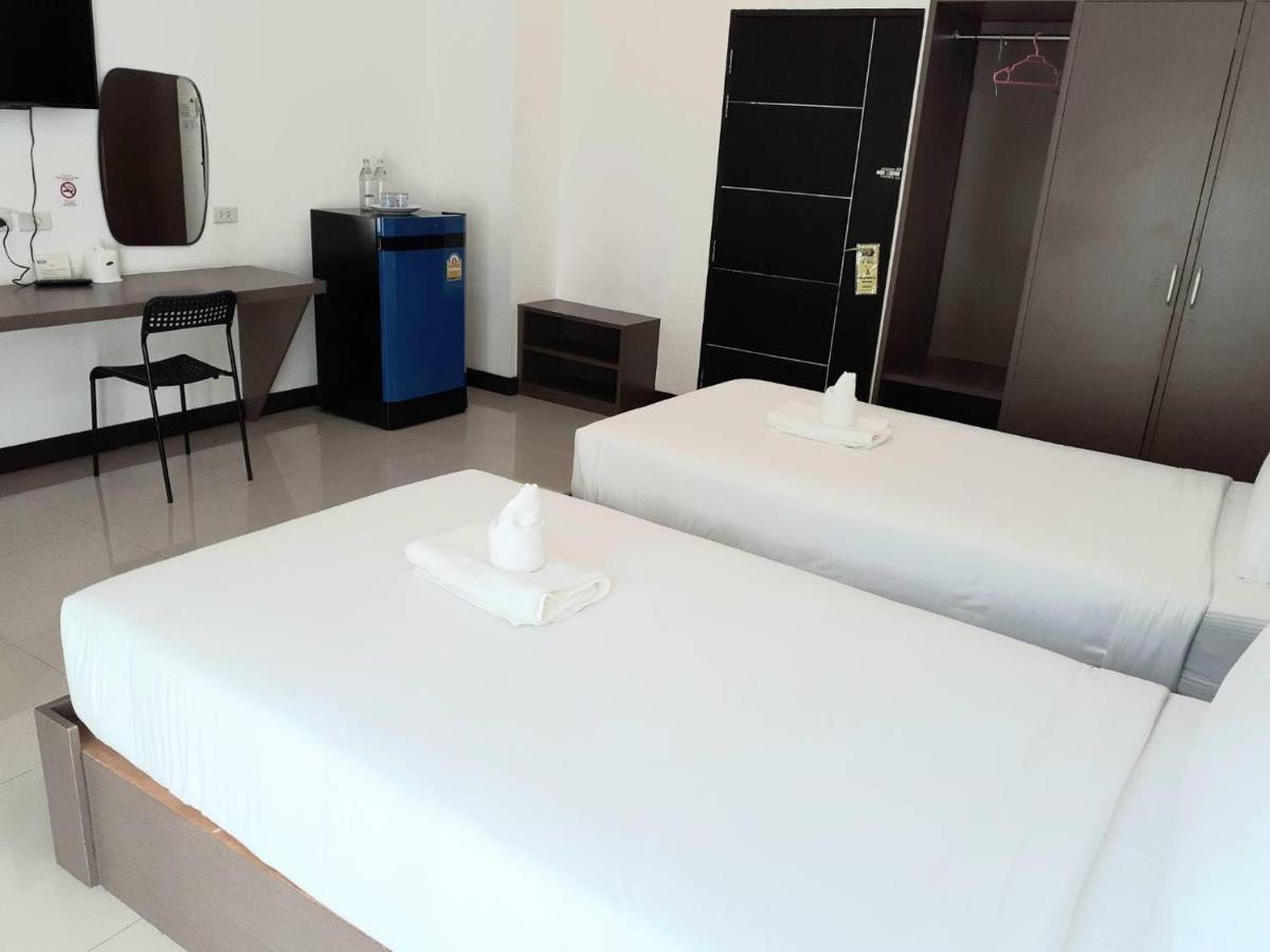 BanKhun Hotel Nakhon Ratchasima Ngoại thất bức ảnh